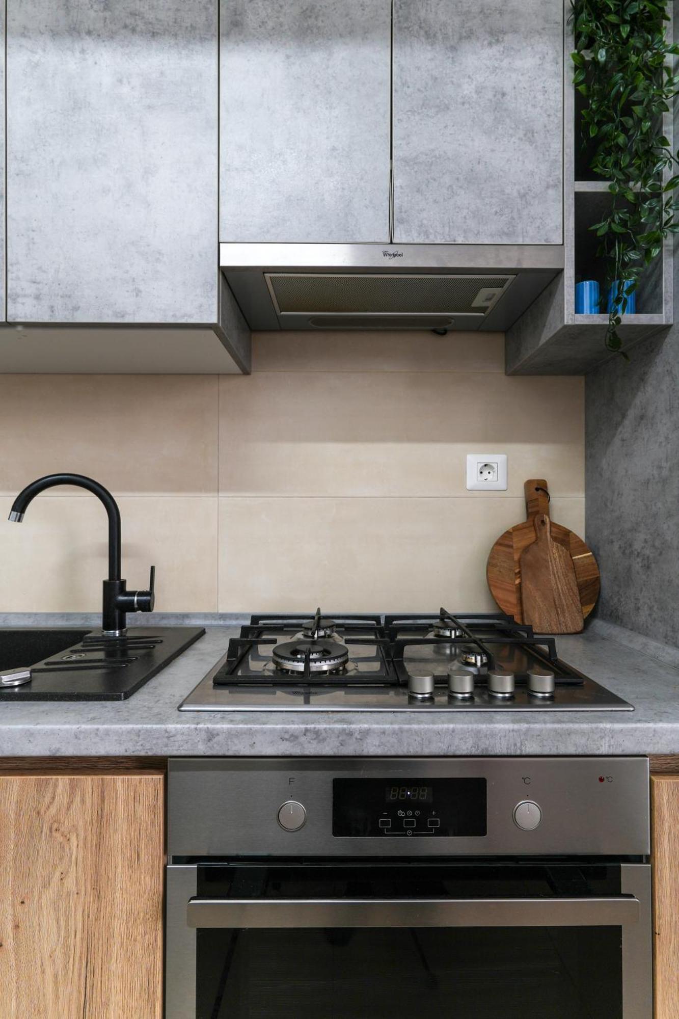 Amalia - Quiet 1Br Apartment With Parking & Wi-Fi Bucarest Exterior foto